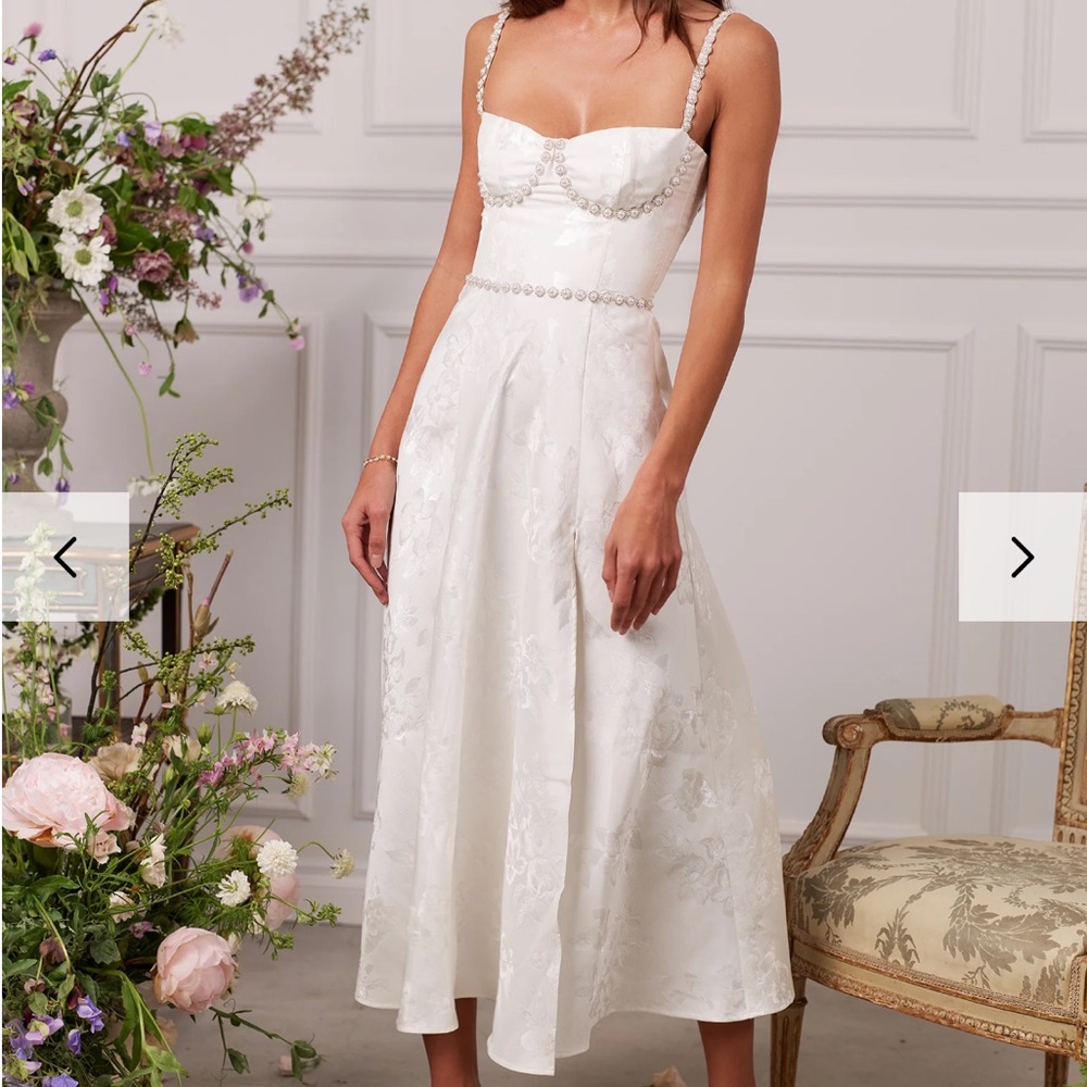 V Chapman Cora Dress in White Baroque Floral